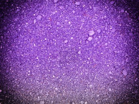Foto de Primer plano de textura de piedra teñida púrpura para el fondo - Imagen libre de derechos