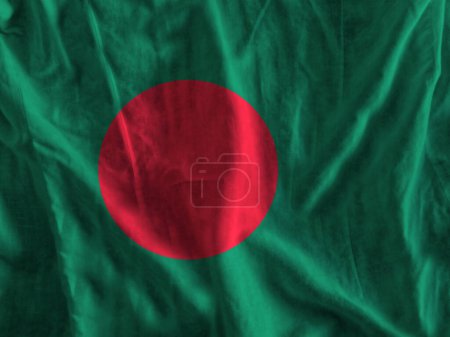 Téléchargez les photos : Drapeau du Bangladesh sur la surface ondulée du tissu - en image libre de droit