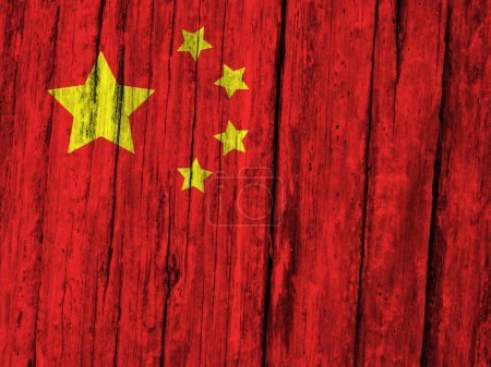 Téléchargez les photos : Drapeau de Chine sur fond en bois grunge - en image libre de droit