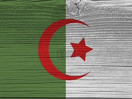 Téléchargez les photos : Drapeau Algérie sur fond bois grunge - en image libre de droit