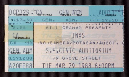 Foto de San Francisco, California - 29 de marzo de 1988 - Vieja entrada usada para el concierto de INXS en S.F. Auditorio Cívico - Imagen libre de derechos