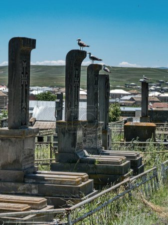 Téléchargez les photos : Célèbre cimetière traditionnel noratus khachkar en arménie - en image libre de droit