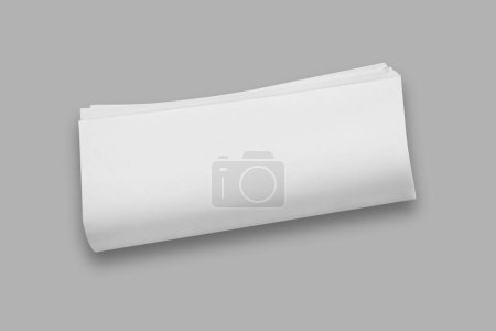 Foto de Empty Blank plegó una maqueta de periódico aislada sobre fondo blanco. renderizado 3d. - Imagen libre de derechos