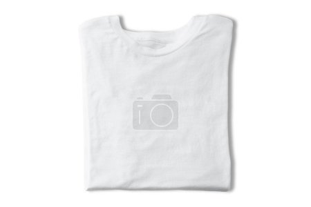 Foto de Camiseta plegada blanca en blanco maqueta aislada sobre fondo blanco.. - Imagen libre de derechos