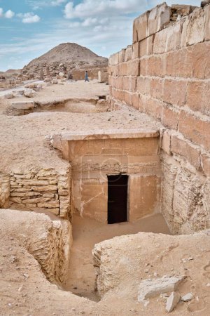 Photo for Saqqara, Egypt - January 2, 2024: Hieroglyphs and drawings on the entrance of a Mastaba - Royalty Free Image