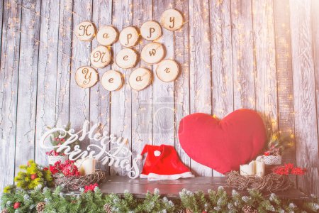 Téléchargez les photos : Fond de Noël avec biscuits au pain d'épice et décorations - en image libre de droit