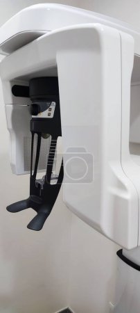 Téléchargez les photos : Machine dentaire RX à l'hôpital, orthopantomographie, CT dentaire - en image libre de droit