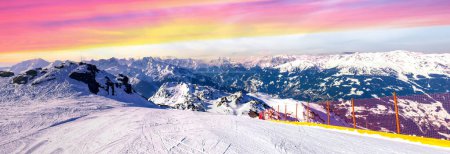 Foto de Zillertal Arena Zell am Ziller, Vacaciones de esquí en Tirol, Austria - Imagen libre de derechos