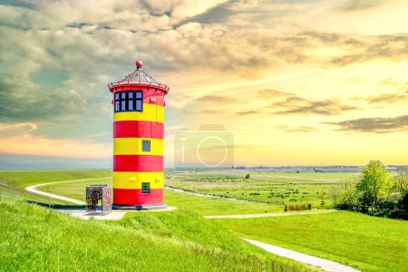 Foto de Lighthouse in Pilsum, Krummhoern, Germany - Imagen libre de derechos