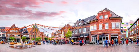 Téléchargez les photos : Market in Meppen, Germany - en image libre de droit