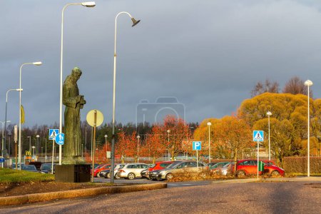 Téléchargez les photos : Monument à saint François à Rauma. Finlande - en image libre de droit