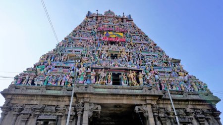Photo for Chennai,Tamilnadu,India-December 29 2022: Beautiful view of entrance of ancient Kapaleeshwarar Temple. Amazing architecture with colourful hindu idols - Royalty Free Image