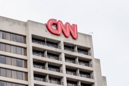 Téléchargez les photos : Atlanta, Géorgie, États-Unis - 17 janvier 2020 : CNN signe sur le bâtiment du CNN Center à Atlanta, Géorgie, États-Unis, le siège mondial de Cable News Network. - en image libre de droit