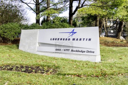 Téléchargez les photos : Bethesda, Maryland, États-Unis- 12 janvier 2020 : Signe de Lockheed Martin Corporation dans le Maryland, États-Unis. - en image libre de droit