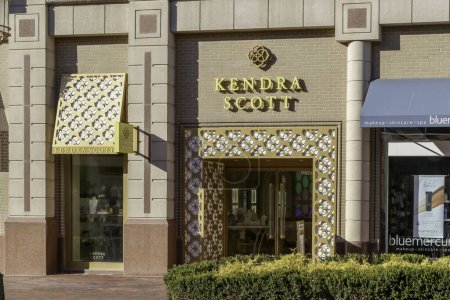 Photo for Reston, Virginia, USA- March 1, 2020: Kendra Scott storefront in Reston, Virginia, USA, a lifestyle brand offering collections include fashion jewelry, fine jewelry, home decor, and beauty. - Royalty Free Image