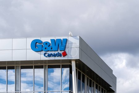 Foto de Brampton, Ontario, Canadá- 25 de agosto de 2018: G & W Canada firma en el edificio de Brampton (G & W Electric Co.). G & W Canada fabrica diseños y comercializa equipos de distribución eléctrica. - Imagen libre de derechos