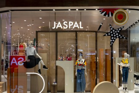 Téléchargez les photos : Bangkok, Thaïlande - 7 décembre 2018 : Un magasin Jaspal en Thaïlande ; Jaspal Company Limited est une société de vente au détail basée à Bangkok, Thaïlande. - en image libre de droit