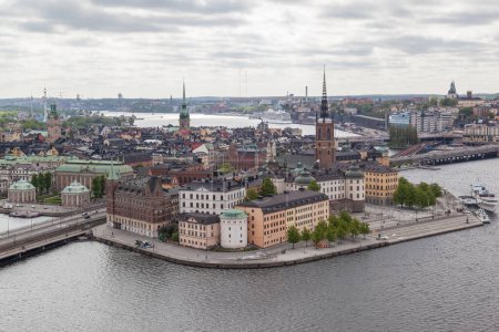Foto de Vista aérea del casco antiguo (Gamla Stan) en Estocolmo, Suecia - Imagen libre de derechos