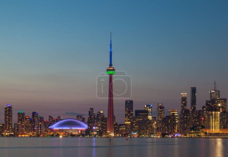 Foto de Toronto, Canadá - 15 de agosto de 2015: Toronto Skyline al atardecer - Imagen libre de derechos