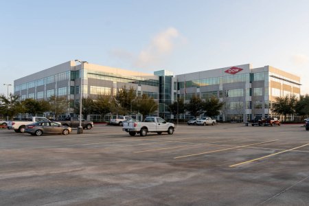 Téléchargez les photos : Lake Jackson, Texas, États-Unis - 5 mars 2022 : Dow Texas Innovation Center à Lake Jackson, Texas, États-Unis, un nouveau centre mondial de recherche et développement pour la Dow Chemical Company. - en image libre de droit
