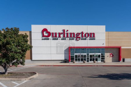 Photo for Houston, Texas, USA - March 13, 2022: A Burlington store in Houston, Texas, USA, March 13, 2022. Burlington is an American national off-price department store retailer. - Royalty Free Image