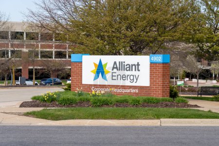 Foto de Sede de Alliant Energy en Madison, Wisconsin, Estados Unidos, 4 de mayo de 2023. Alliant Energy es una sociedad holding de servicios públicos. - Imagen libre de derechos