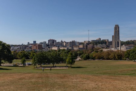 Foto de Skyline de Pittsburgh, Pennsylvania desde Schenley Park
. - Imagen libre de derechos