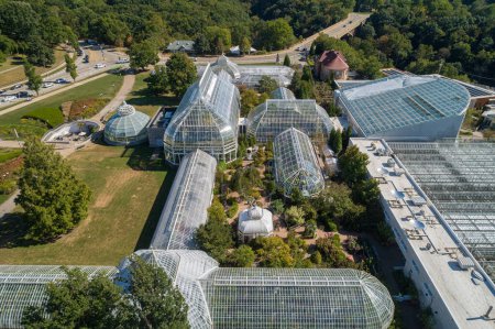Photo for Phipps Conservatory and Botanical Gardens in Pittsburgh, Pennsylvania. Schenley Park's horticulture hub features botanical gardens and a steel glass Victorian greenhouse - Royalty Free Image