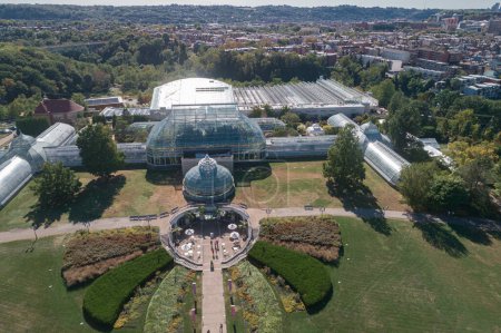 Photo for Phipps Conservatory and Botanical Gardens in Pittsburgh, Pennsylvania. Schenley Park's horticulture hub features botanical gardens and a steel glass Victorian greenhouse - Royalty Free Image