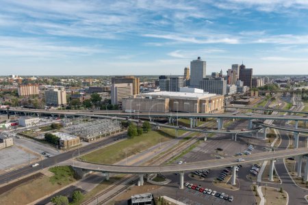Téléchargez les photos : Paysage urbain et horizon de la ville de Memphis dans le Tennessee - en image libre de droit