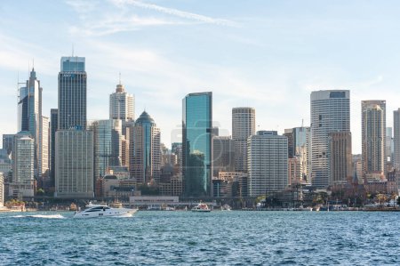 Téléchargez les photos : Port de Sydney et quartier des affaires. Paysage urbain. Australie - en image libre de droit
