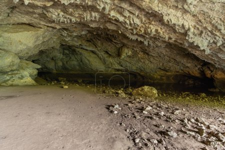 Téléchargez les photos : Tounjcica cave in Croatia. Sightseeing Object in Tounj. It is a village and a municipality in Karlovac County, Croatia - en image libre de droit