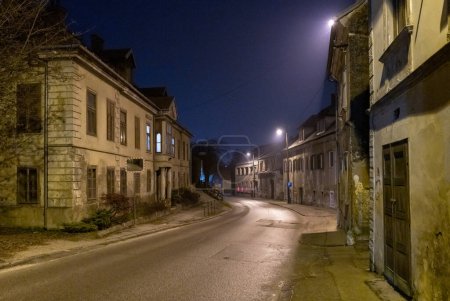Téléchargez les photos : Sightseeing Samobor Town Close to Zagreb, Croatia. Late Evening Time. - en image libre de droit