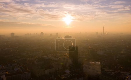 Téléchargez les photos : Hazy, Foggy and Misty Zagreb Cityscape, Croatia. Sunset Light in Background - en image libre de droit