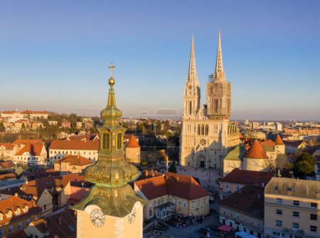 Téléchargez les photos : Zagreb Old Town and Cityscape with Zagreb Cathedral in Background. Croatia. - en image libre de droit