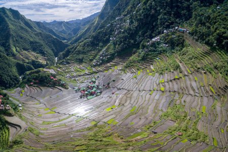 Téléchargez les photos : Banaue Rice Terraces in Philippines. Landscape and Nature. - en image libre de droit