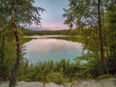 Téléchargez les photos : Leknica - lacs colorés du Géoparc, Pologne. - en image libre de droit