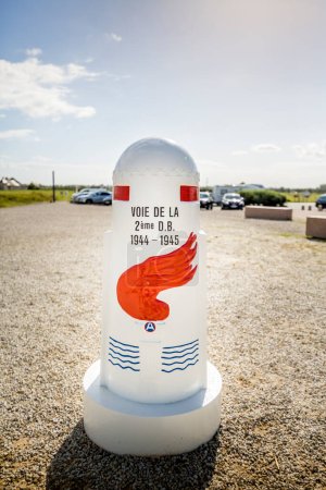 Téléchargez les photos : ST. MARTIN DE VARREVILLE, NORMANDY, FRANCE - SEPTEMBRE 2020. Le monument du Jour J commémore le débarquement français du général Leclerc sur la plage de l'Utah. Terminal 1 - en image libre de droit