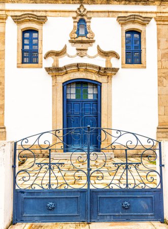 Foto de Portal de Igreja no distrito Glaura. Ouro Preto, MG. - Imagen libre de derechos