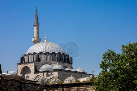 Téléchargez les photos : Extérieur de la mosquée Rustem Pasa à Eminonu, Istanbul, Turquie - en image libre de droit