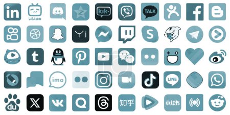 Téléchargez les photos : KYIV, UKRAINE - 1er AVRIL 2024 De nombreuses icônes des médias sociaux populaires, messagers, plates-formes de partage vidéo et autres services smartphone imprimés sur papier blanc en couleur bleue - en image libre de droit