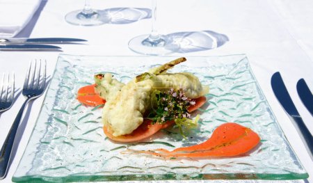 Téléchargez les photos : Préparation de poissons tempura à l'italienne - en image libre de droit