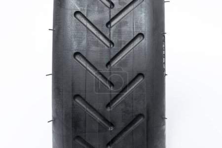 Foto de Scooter eléctrico cubierta de neumático negro imagen - Imagen libre de derechos