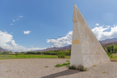 Tropic of Capricorn signal on Route 9 in Jujuy, Argentina.