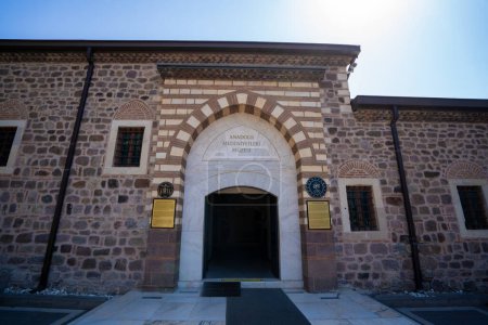 Foto de La entrada al Museo de las Civilizaciones Anatólicas (Anadolu Medeniyetleri Muzesi). Ankara, Turquía - 16 de agosto de 2023. - Imagen libre de derechos