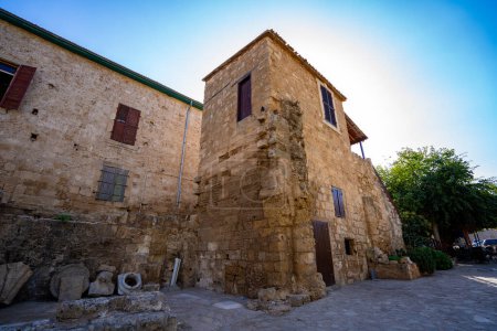 Téléchargez les photos : Namik Donjon et musée Kemal dans la vieille ville de Famagusta. - en image libre de droit