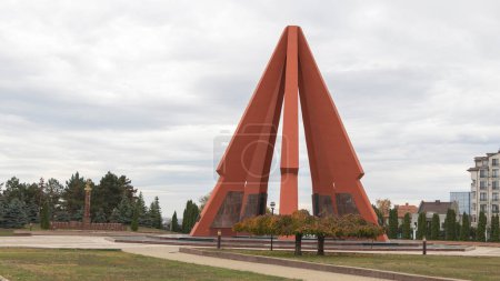 Téléchargez les photos : A Journey Through Time: A Tour of the Eternity Memorial Complex In Chisinau, Moldova. - en image libre de droit