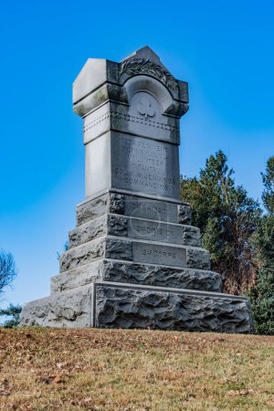 Téléchargez les photos : Monument au 127th Pennsylvania Regiment, cimetière national de Fredericksburg, Virginie États-Unis, Fredericksburg, Virginie - en image libre de droit