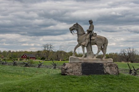 Téléchargez les photos : Monument au 8th Pennsylvania Cavalry on a Spring Afternoon, Gettysburg Pennsylvania USA, Gettysburg, Pennsylvania - en image libre de droit