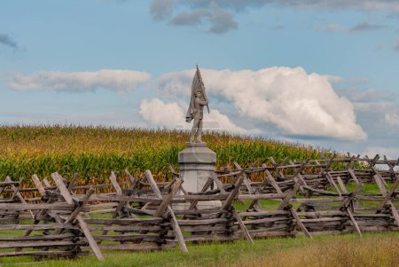 Téléchargez les photos : Visite du champ de bataille national d'Antietam un jour d'été tardif, Maryland États-Unis - en image libre de droit